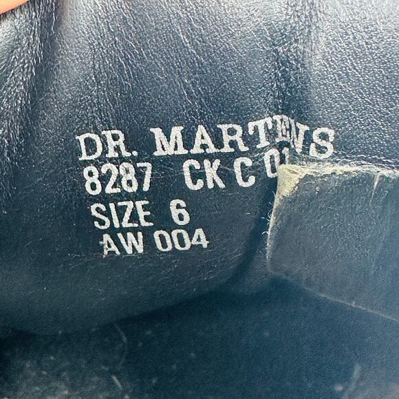 Dr. Martens Mens 8287 Made in England Vintage Leather Work Boots Size 6 UK/ 7 US - Picture 13 of 13